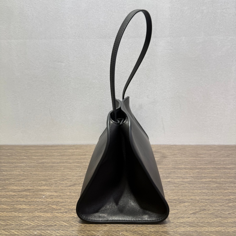Bolsa de Ombro Minimalista Fem - Leatherwork Hardware avaliação e preço